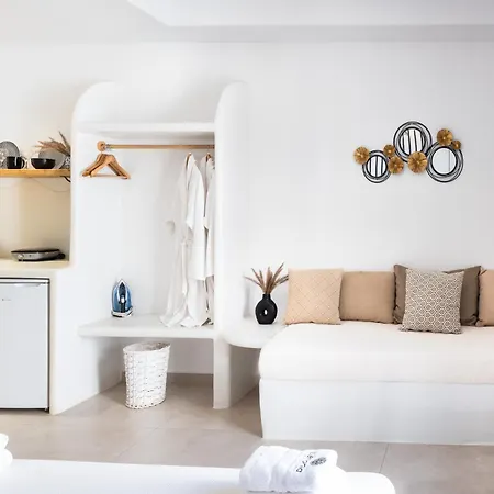 Lemonia Comfort Studio Triple Agia Anna (Naxos)