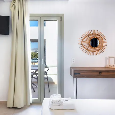 Lemonia Comfort Studio Triple Apartament *